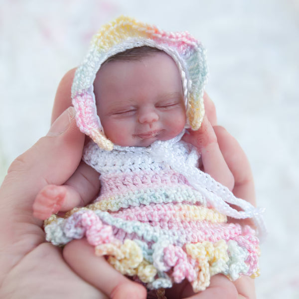 Miniature Doll Sleeping Full Body SiliconeReborn Baby Doll, 6 Inches Realistic Newborn Baby Boy or Girl Doll Named Badru